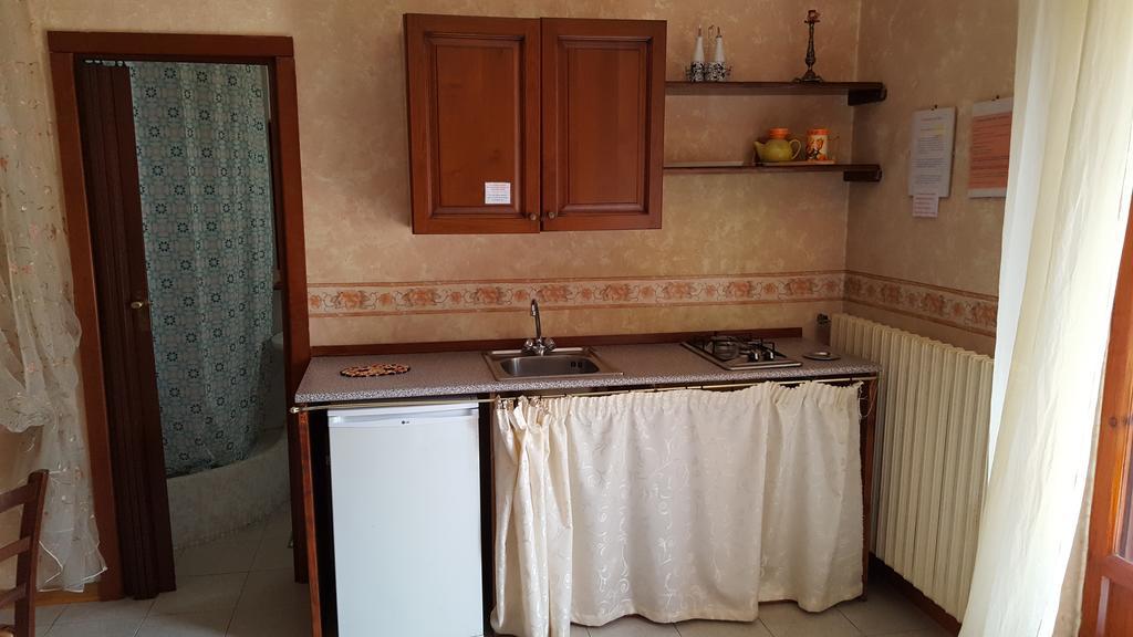Bed & Breakfast Santa Fara Бари Экстерьер фото