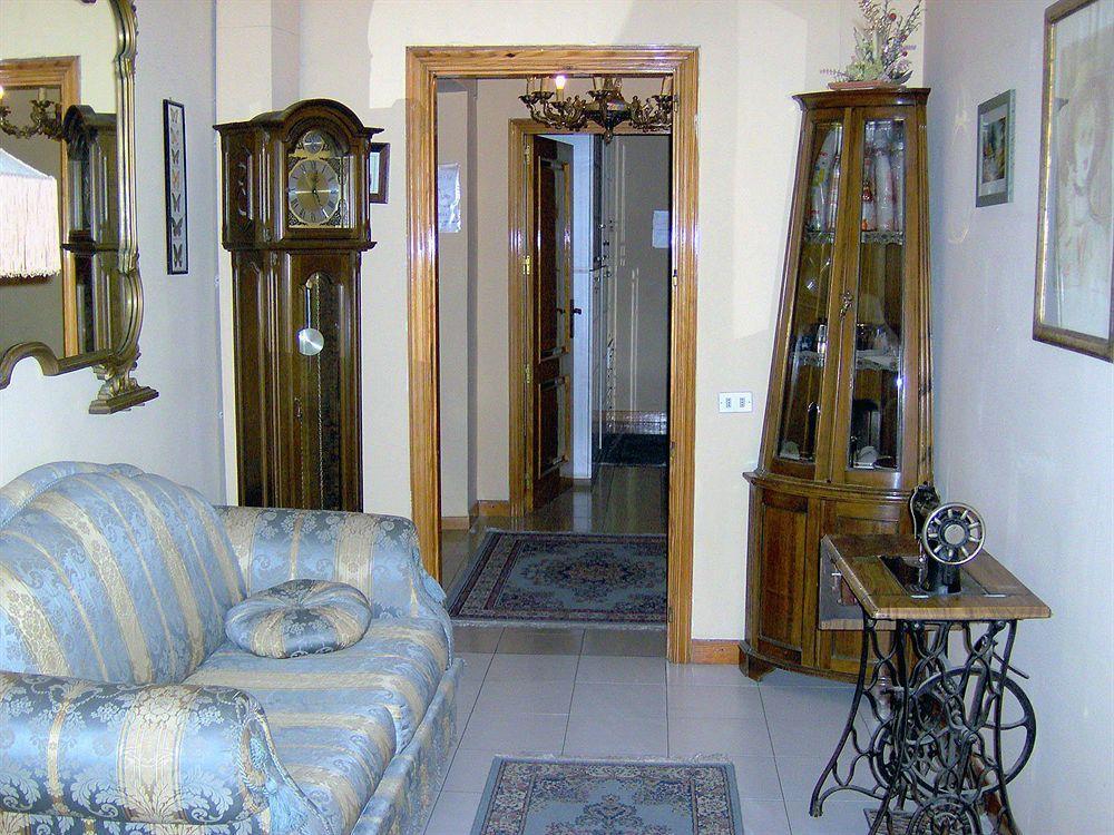 Bed & Breakfast Santa Fara Бари Экстерьер фото