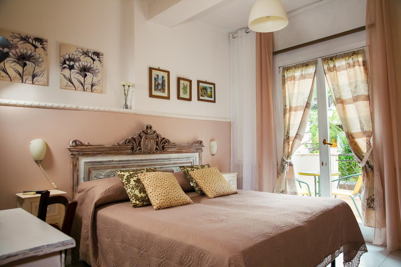 Bed & Breakfast Santa Fara Бари Экстерьер фото