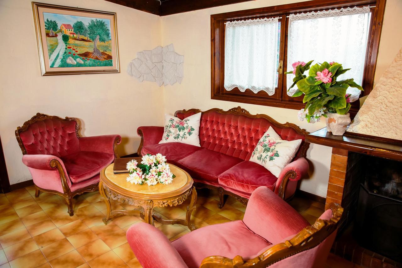 Bed & Breakfast Santa Fara Бари Экстерьер фото