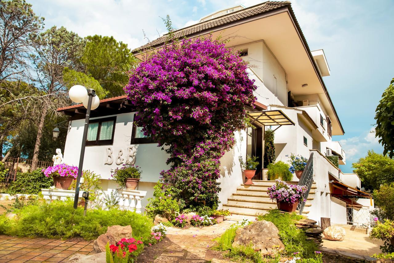 Bed & Breakfast Santa Fara Бари Экстерьер фото