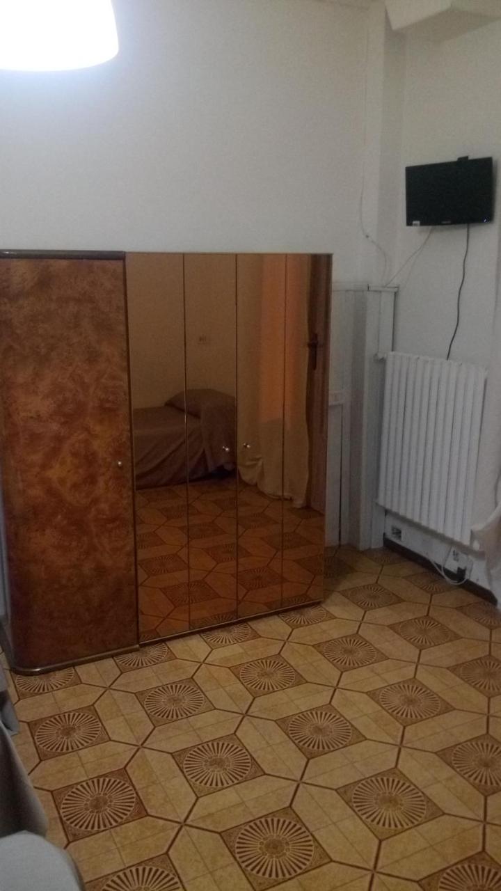 Bed & Breakfast Santa Fara Бари Экстерьер фото
