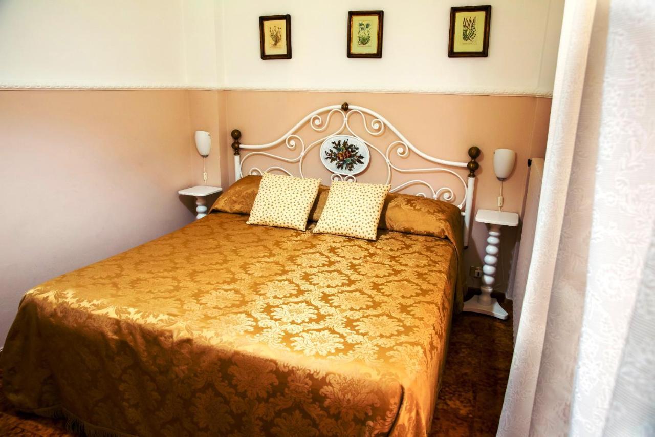 Bed & Breakfast Santa Fara Бари Экстерьер фото